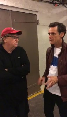 michael-moore-backstage085.jpg