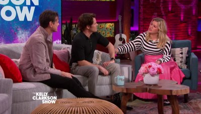 kelly-clarkson094.jpg